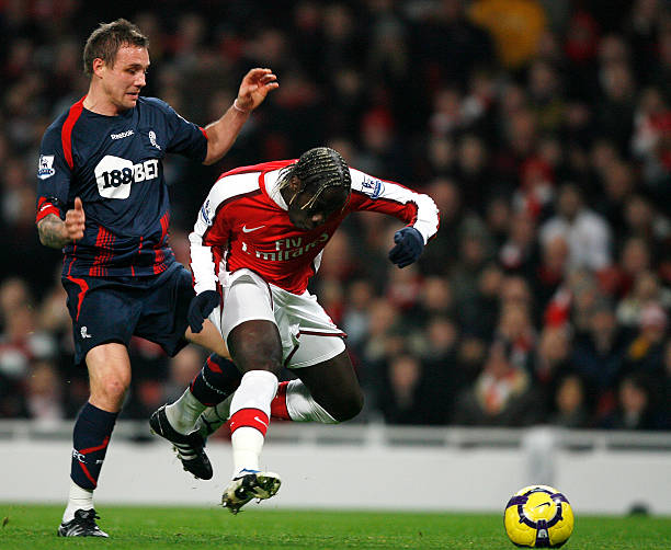 细节决定成 细节决定成